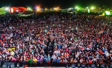 Miles de personas disfrutaron de la XIX Fiesta de Disfraces
