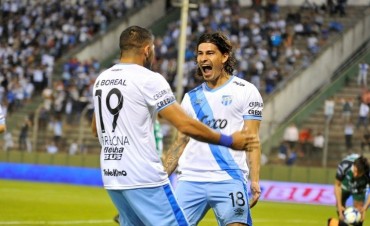Atl&eacute;tico Tucum&aacute;n y V&eacute;lez, por un lugar en la semifinal