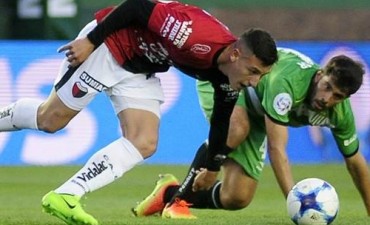 Col&oacute;n empat&oacute; en el Sur ante Banfield