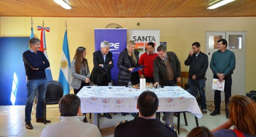 Licitaron obras el&eacute;ctricas para los departamentos San Justo y San Javier