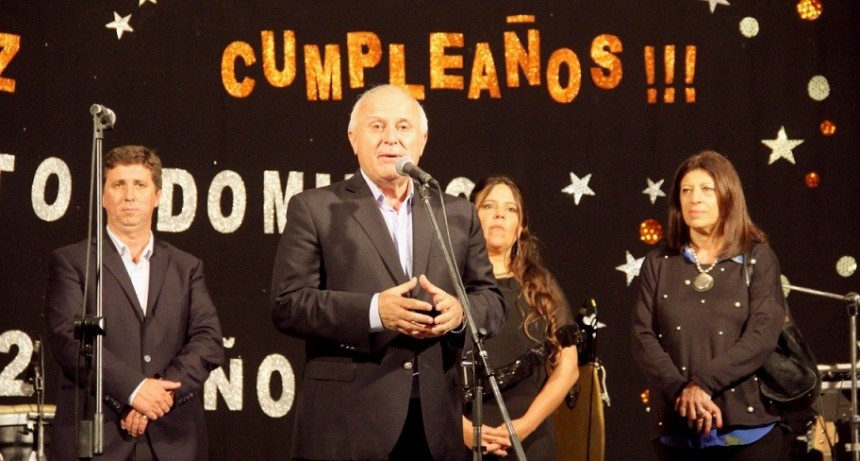 Lifschitz participó del 127° aniversario de la comuna de Santo Domingo