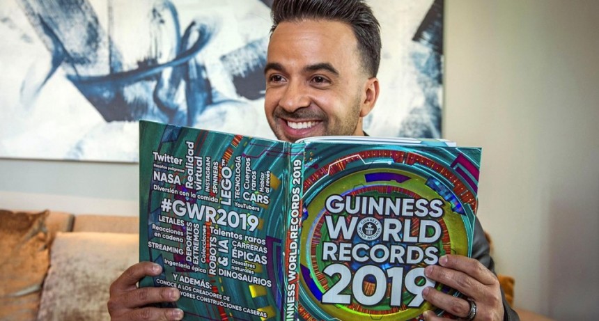 "Despacito" le dio a Luis Fonsi siete r&eacute;cords Guinness