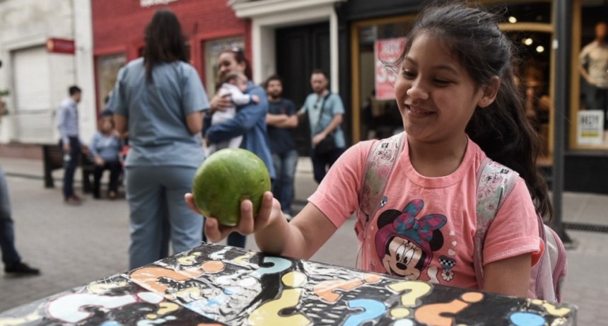 El Municipio realiz&oacute; una campa&ntilde;a para promover el consumo de frutas y verduras