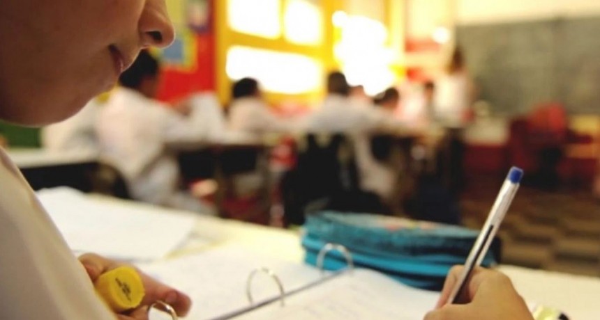 En una clase de educaci&oacute;n sexual, nueve alumnas se animaron a denunciar los abusos de un maestro