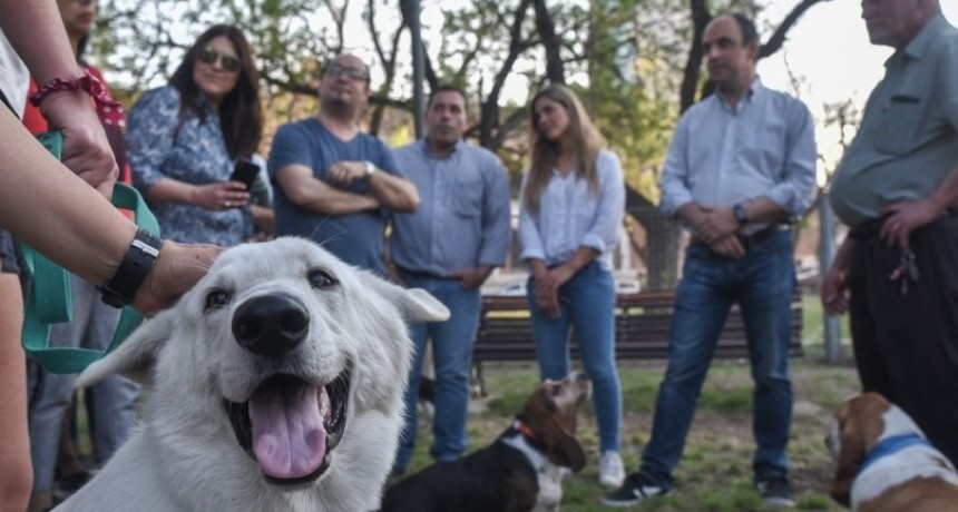 Corral: &ldquo;Una ciudad mejora cuando tiene los lugares adecuados para sus mascotas&rdquo;