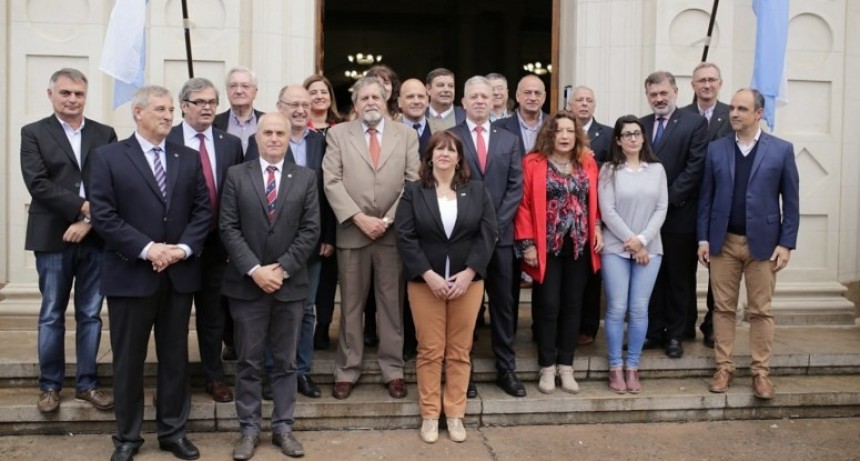 Corral: &ldquo;La UNL expresa la Santa Fe del futuro, con la educaci&oacute;n como base de desarrollo&rdquo;