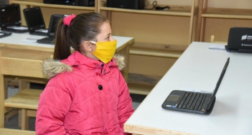 Brecha digital: siete de cada diez escuelas no tienen conexi&oacute;n &oacute;ptima a internet