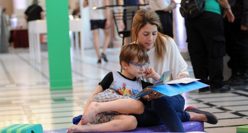La Feria del Libro abri&oacute; sus puertas