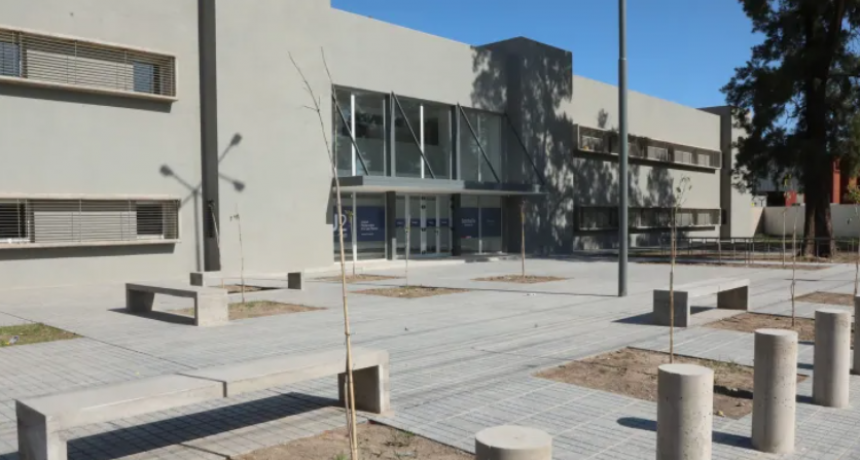 Comenz&oacute; el traslado de presos a la Alcaid&iacute;a de Las Flores