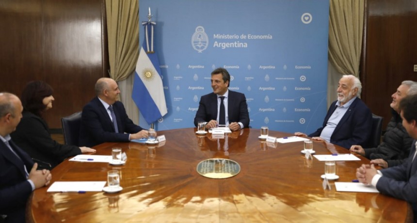 La llegada de m&aacute;s subsidios a Santa Fe desactiv&oacute; el paro de los colectiveros