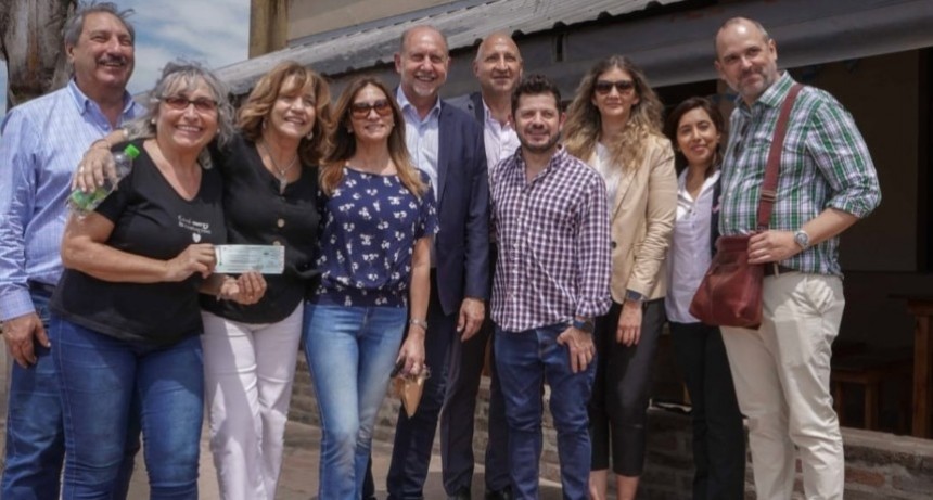 Marcos Castell&oacute;: &ldquo;Trabajamos para fortalecer nuestro sistema de salud&rdquo;