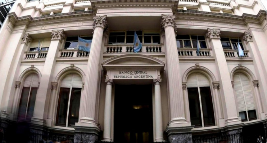 El Banco Central subi&oacute; a 133% la tasa de inter&eacute;s de los plazos fijos