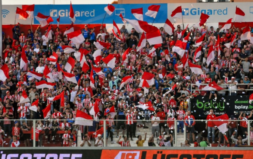 Unión recibió una dura sanción para los últimos partidos que le quedan como local