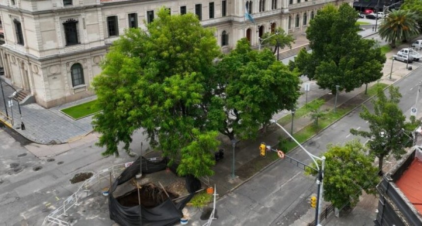 Los detalles del plan para renovar la red de agua potable y cloacas