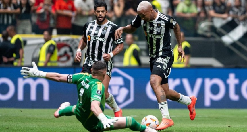 River no hizo pie en Brasil: Mineiro lo gole&oacute; 3-0 y tendr&aacute; que buscar la &eacute;pica