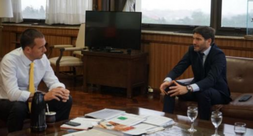 Naci&oacute;n y Santa Fe, cara a cara por la Hidrov&iacute;a: "nos aseguraron la navegabilidad"