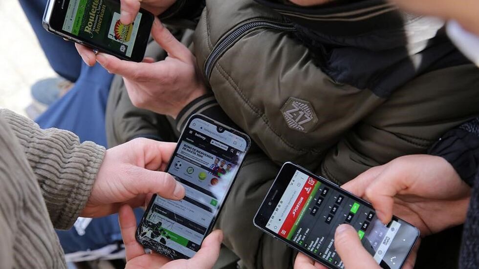 Alerta por 40 mil menores en apuestas online en Santa Fe
