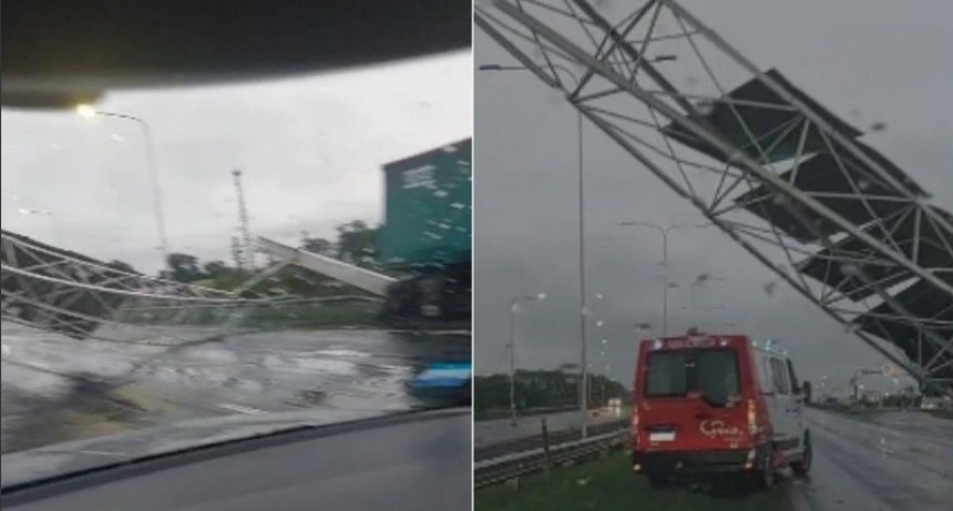 Un enorme cartel se cay&oacute; sobre la autopista Rosario-Santa Fe a la altura de San Lorenzo