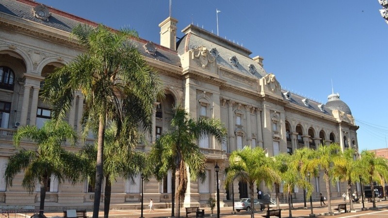 Santa Fe recibi&oacute; $110.000 millones de la Naci&oacute;n por el d&eacute;ficit de la Caja de Jubilaciones