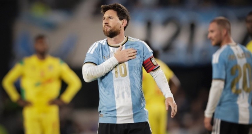 A coraz&oacute;n abierto, Lionel Messi record&oacute; a su pap&aacute; Jorge y habl&oacute; del futuro de Argentina: 