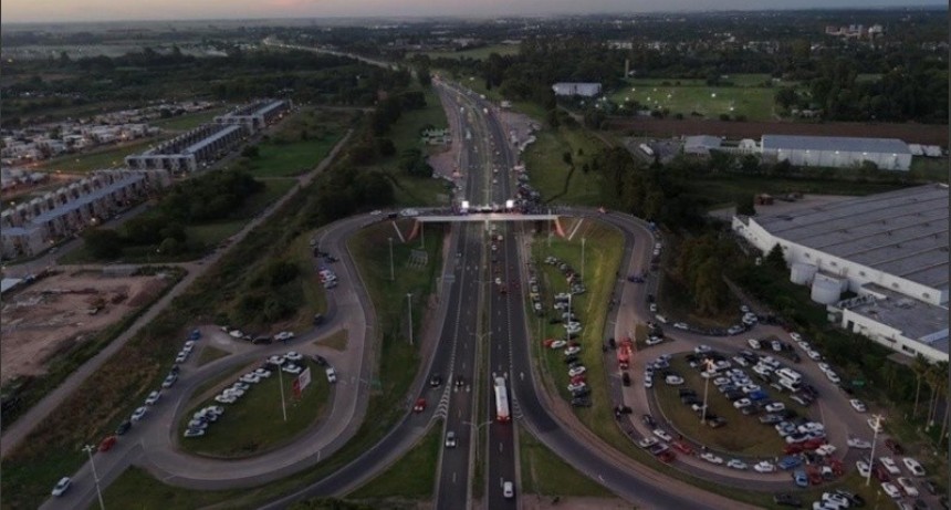 La Provincia pone en marcha la segunda etapa del tercer carril de la autopista Rosario-Santa Fe