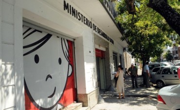 Paro en la Subsecretar&iacute;a de Ni&ntilde;ez de Santa Fe