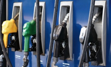YPF baj&oacute; los precios de las naftas