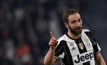 Gonzalo Higua&iacute;n sufri&oacute; una lesi&oacute;n y deber&aacute; ser operado