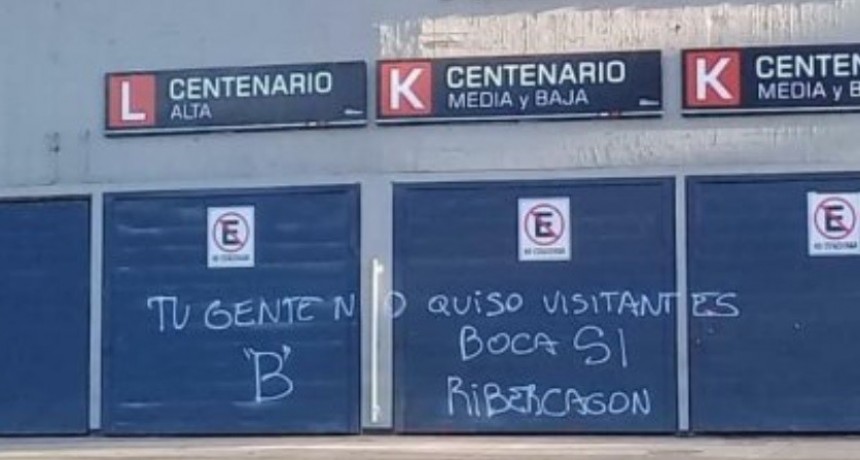 Pintadas de Boca a River en la previa de la Superfinal