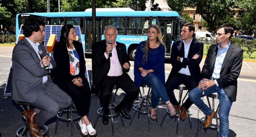 Lifschitz presentó el proyecto Bio Bus