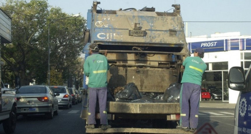 El Municipio rechaza la intenci&oacute;n de Cliba de rescindir el contrato