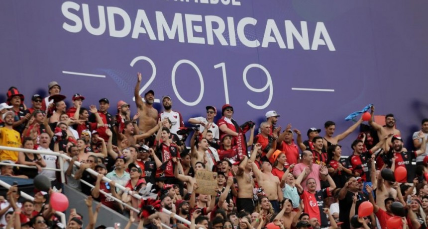 Los millones de d&oacute;lares que embols&oacute; Col&oacute;n en la Copa Sudamericana