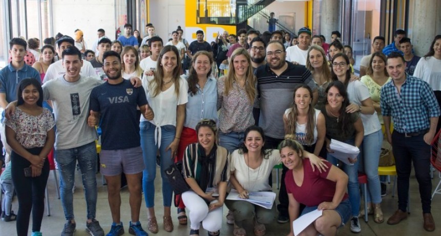 Escuelas de Trabajo: 8.500 j&oacute;venes se capacitaron en los &uacute;ltimos cuatro a&ntilde;os