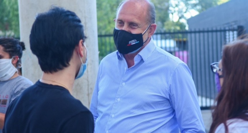Perotti present&oacute; el programa ATR Proyectos Participativos, destinado a financiar iniciativas de j&oacute;venes