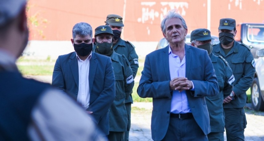 La polic&iacute;a de Santa Fe y fuerzas federales realizaron operativos IDP 