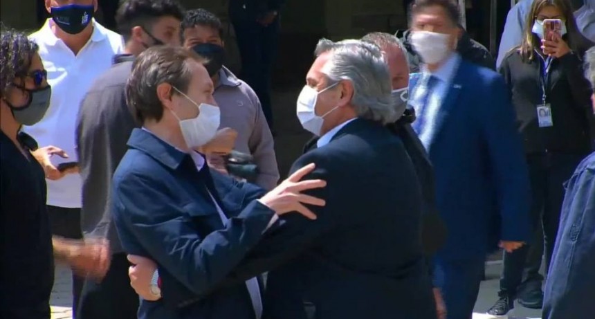 Alberto Fern&aacute;ndez, en cuarentena preventiva luego de que uno de sus funcionarios dio positivo por covid-19