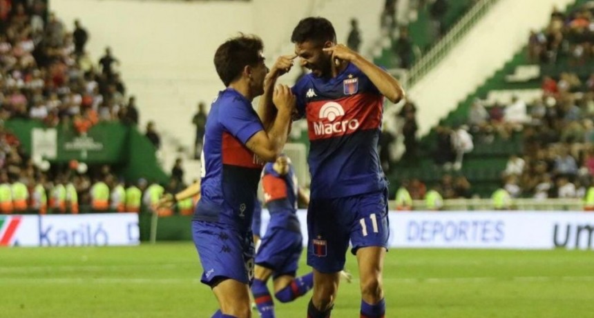 Tigre venció a Barracas Central y volvió a Primera División