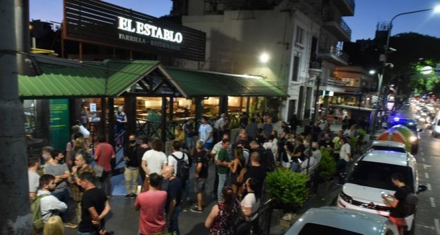 Rosario: Tiros a restaurantes: el accionar de las fuerzas de seguridad, tambi&eacute;n bajo la lupa