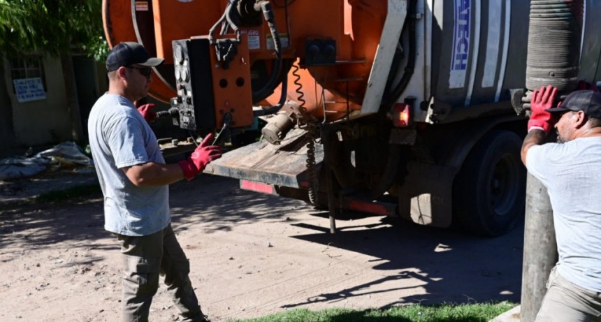 La Municipalidad contin&uacute;a con la desobstrucci&oacute;n y limpieza de desag&uuml;es pluviales