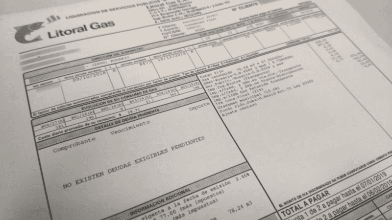 Nación imputó a 95 empresas por incluir tasas indebidas en las facturas, entre ellas Aguas, EPE y Litoral Gas