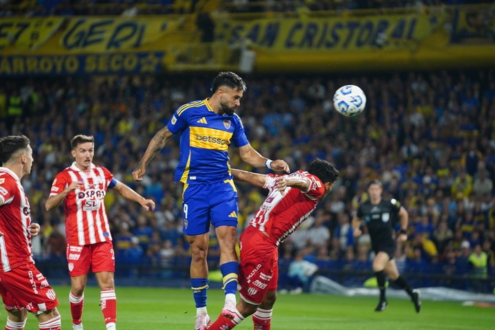 Unión no estuvo a la altura y cayó frente a Boca en La Bombonera