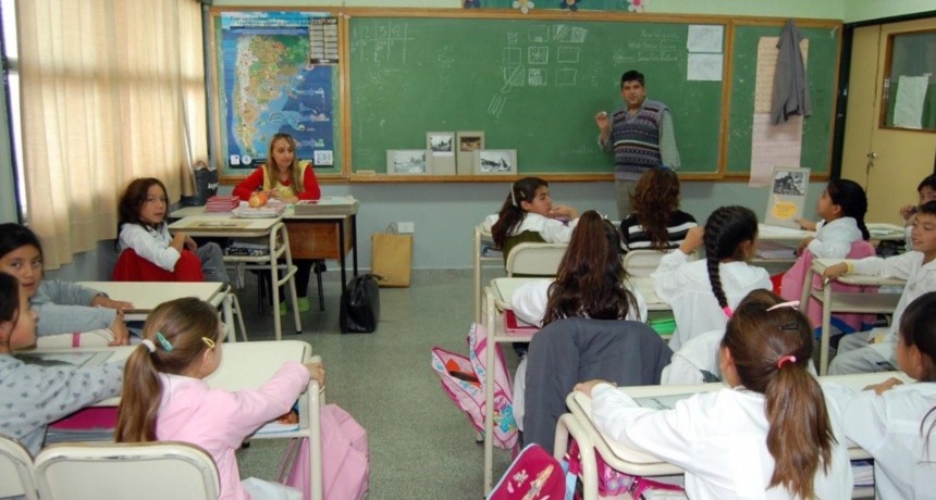 Extensi&oacute;n horaria: este lunes abre la inscripci&oacute;n a docentes