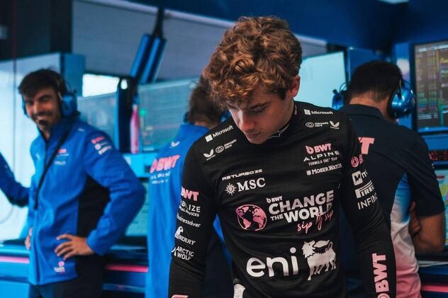 Franco Colapinto se prepara para el Gran Premio de Qatar: la agenda completa y los horarios