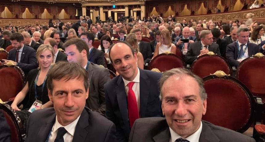 Jos&eacute; Corral particip&oacute; de la Gala de Honor del G-20 en el Teatro Col&oacute;n