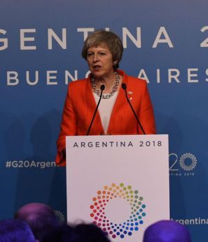 May, sobre su reuni&oacute;n con Macri: "Es un hito en las relaciones entre ambos pa&iacute;ses"