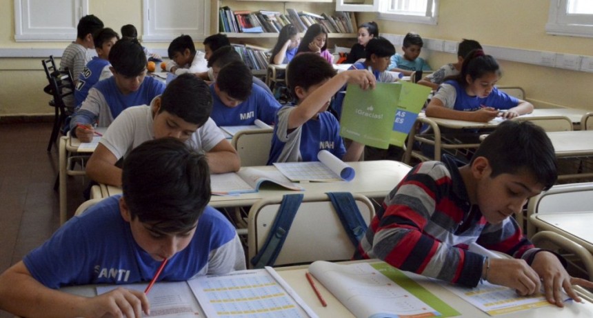 Pruebas PISA: Argentina mejor&oacute; en Lengua pero empeor&oacute; en Matem&aacute;ticas