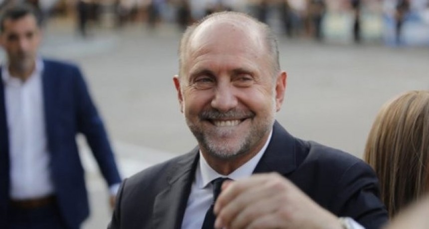 Perotti decret&oacute; receso para la administraci&oacute;n p&uacute;blica en todo enero