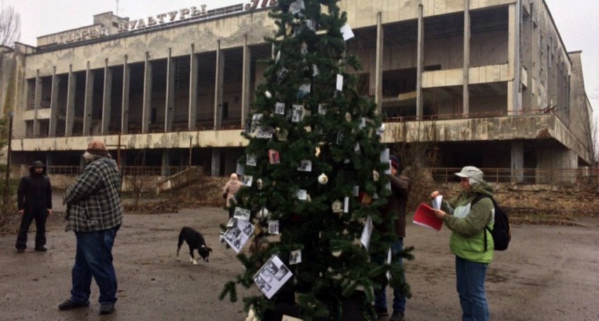 Armaron un &aacute;rbol de Navidad en Chernobyl por primera vez desde la tragedia nuclear