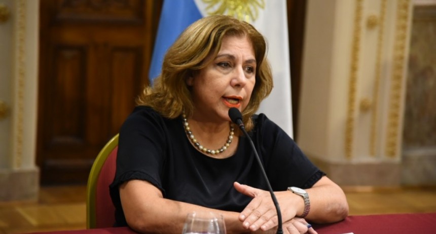Habilitar&aacute;n encuentros familiares de hasta 15 personas por las fiestas
