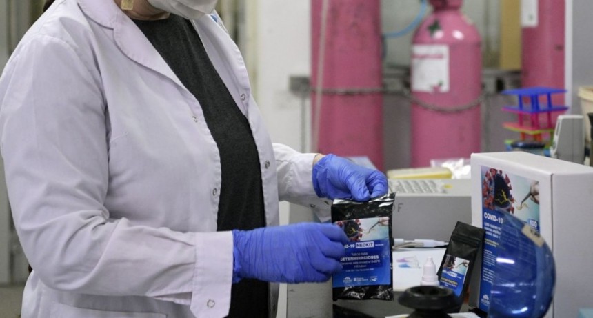 Confirman &Oacute;micron en C&oacute;rdoba y estudian un caso en Santa Fe